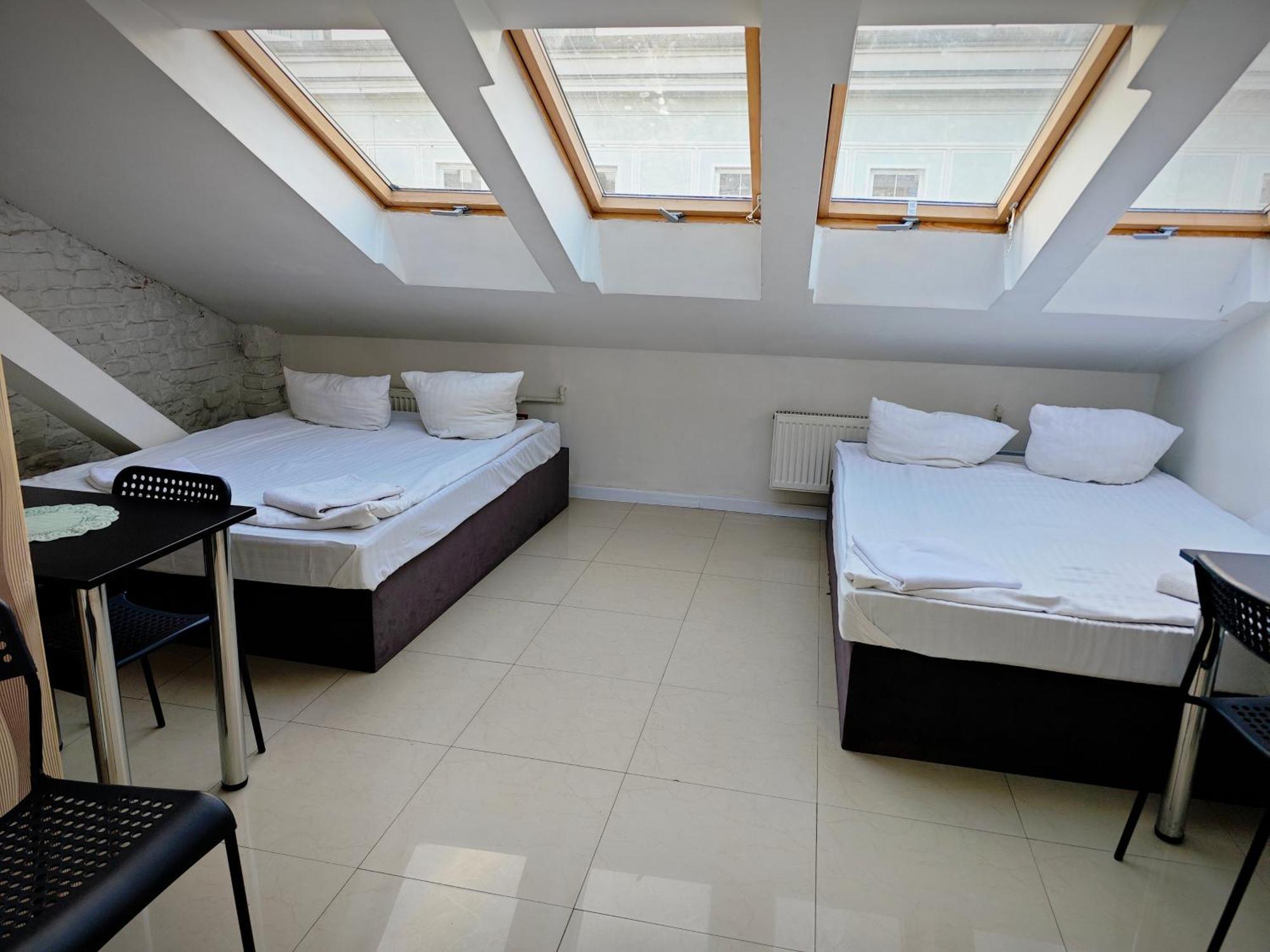 Apartamenty Hoza Attic Studio 바르샤바 객실 사진