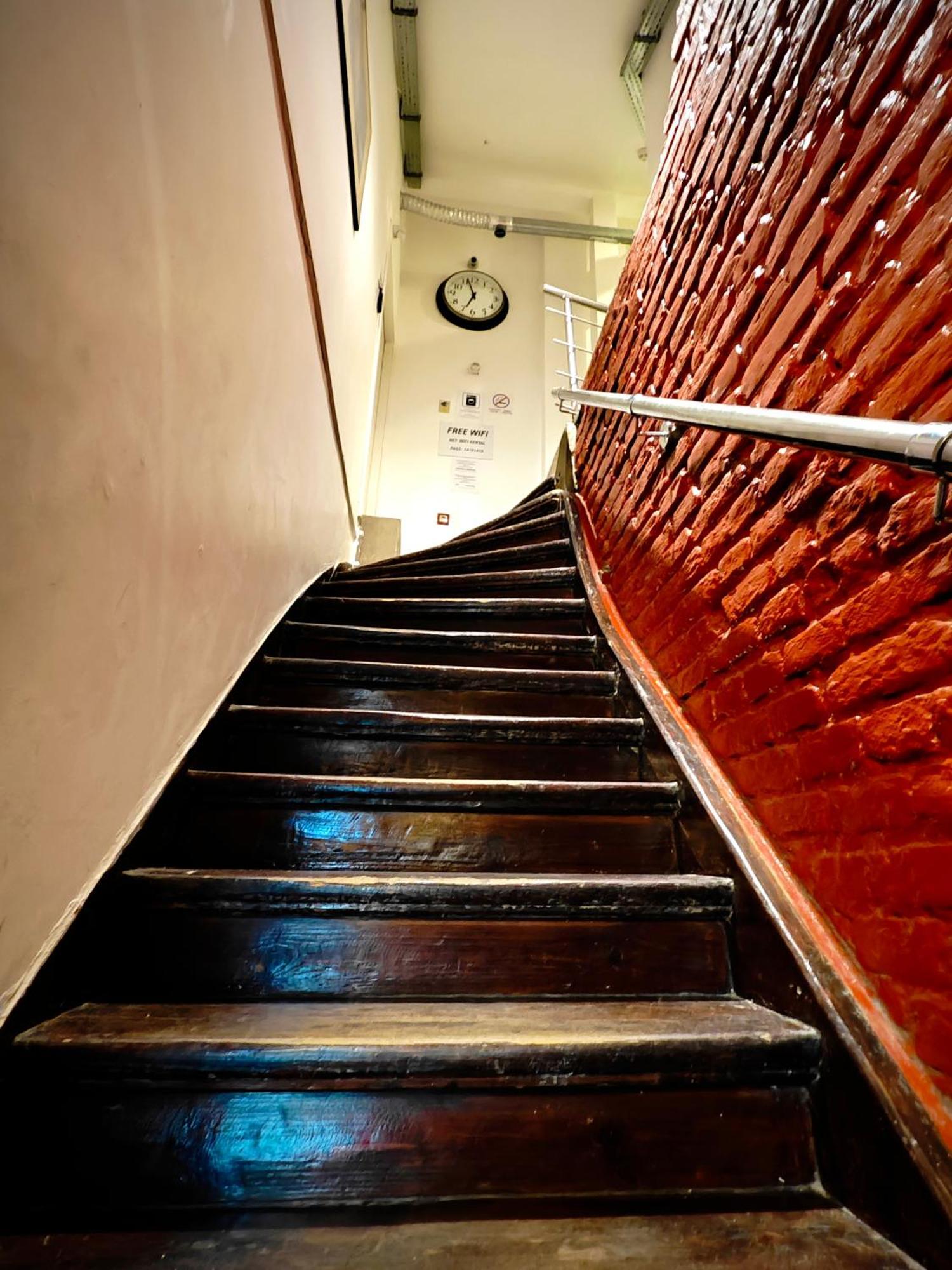 Apartamenty Hoza Attic Studio 바르샤바 외부 사진